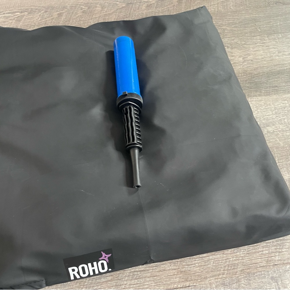 Roho mosaic cushion